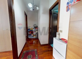 Hall / corridoio - Quadrilocale Viale San Lazzaro
 
118, Vicenza - foto 14