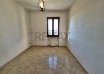 Stanza vuota - Quadrilocale Via Mantova
 
175, Cerea - foto 10