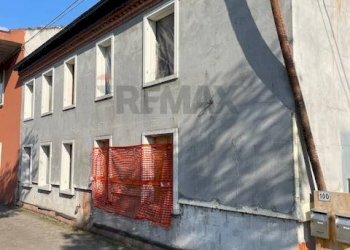 Edificio all\'aperto - Bilocale Via Marconi
 
100, Minerbe - foto 3