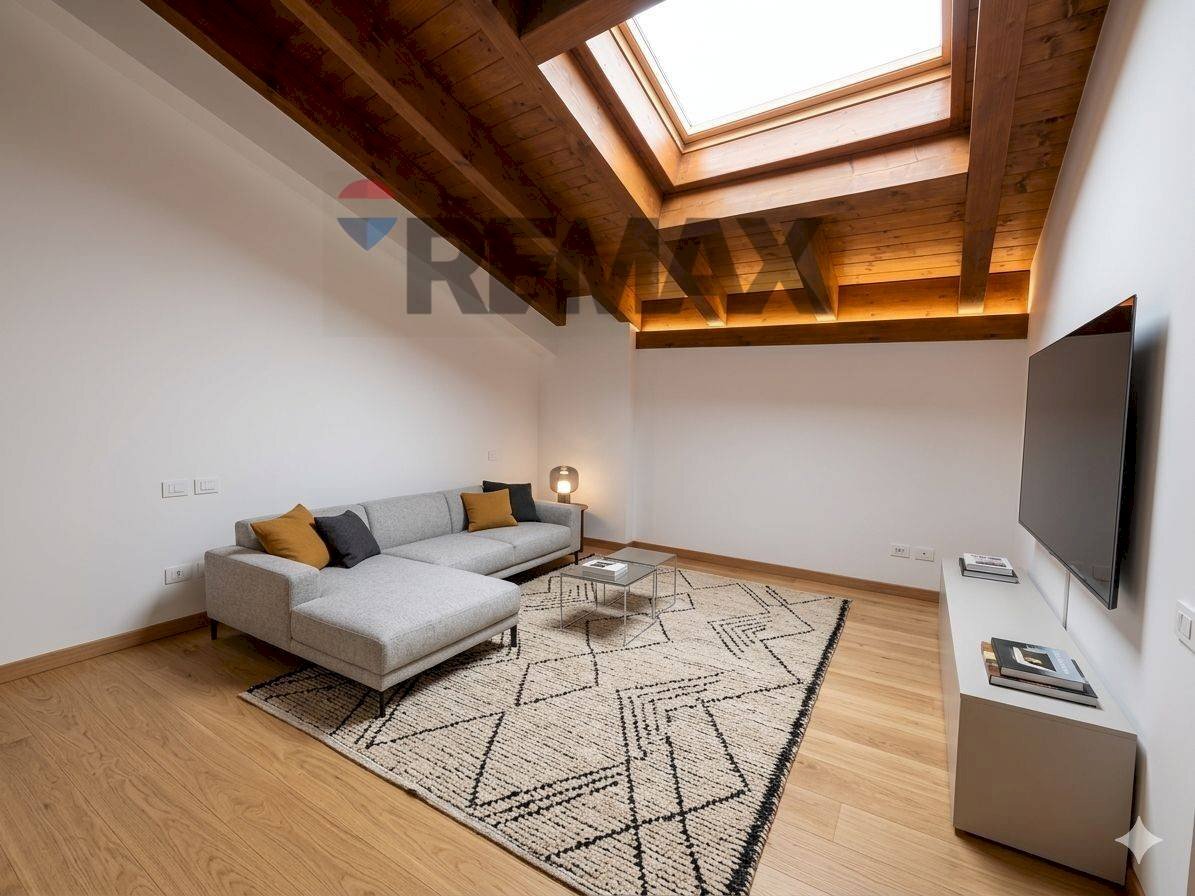 Soggiorno - Four-room apartment Via Marconi
 
100, Minerbe - photo 1