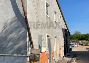 Casa all\'aperto - Quadrilocale Via Marconi
 
100, Minerbe - foto 2