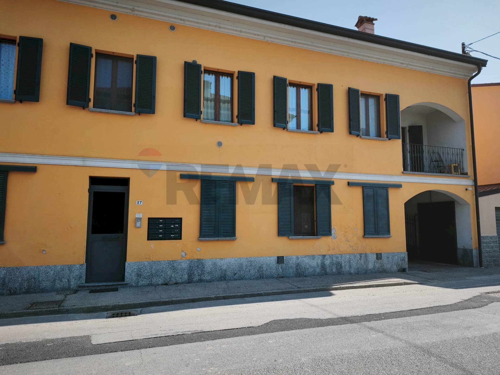 Casa all\'aperto - Bilocale via Po
 
27, Travacò Siccomario - foto 1