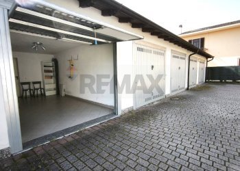 Terrazza - Bilocale via Po
 
27, Travacò Siccomario - foto 16