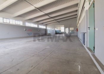Parcheggio - Capannone Stradella - foto 4