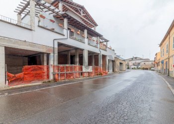 Edificio all\'aperto - Rustico Via Aldo Moro
 
91, Ischia di Castro - foto 9