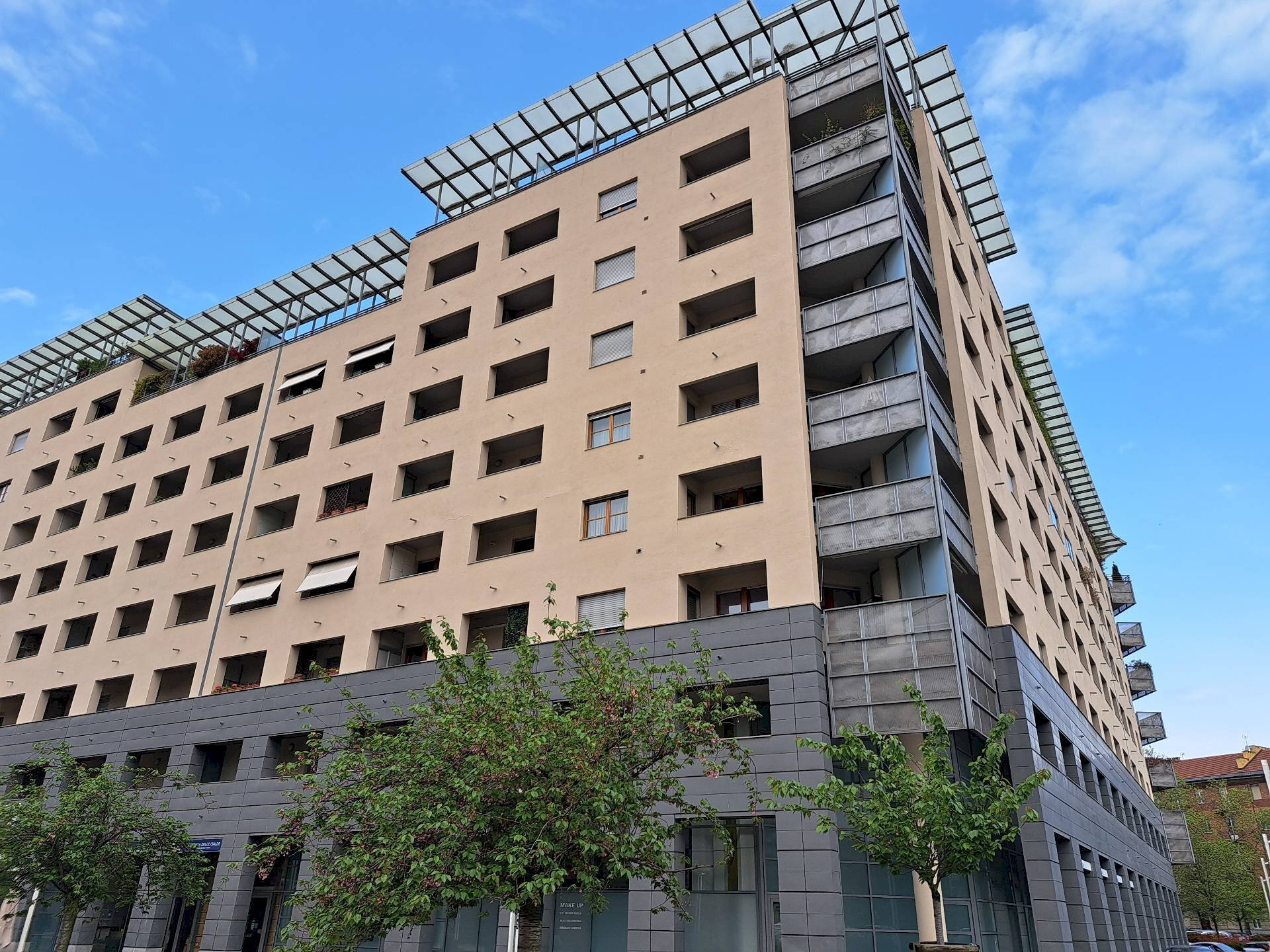 Foto 1 - Quadrilocale C.so Lione
 
85 int 17, Torino - foto 1