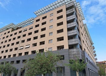 Foto 1 - Quadrilocale C.so Lione
 
85 int 17, Torino - foto 1