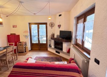 Sala da pranzo - Casa semi indipendente centro abitato Borca, Macugnaga - foto 5