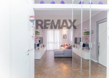 Soggiorno - Three-room apartment via romagna
 
43, Legnano - photo 7