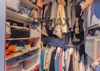 Cabina armadio - Three-room apartment via romagna
 
43, Legnano - photo 16