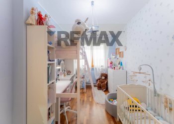 Camera / camera da letto - Three-room apartment via romagna
 
43, Legnano - photo 18