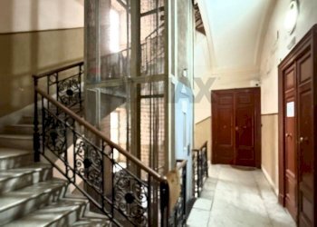 Ricezione / Lobby - Quadrilocale Via Giovanni Scherillo
 
6, Napoli - foto 11
