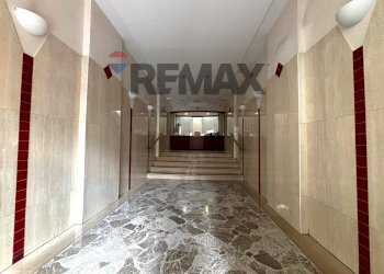 Ricezione / Lobby - Apartment Via Michele Kerbaker
 
81, Napoli - photo 2