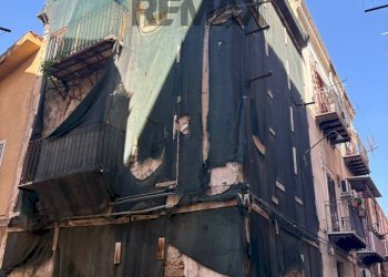 Edificio all\'aperto - Casa indipendente VICOLO STALLUZZA
 
1, Palermo - foto 18