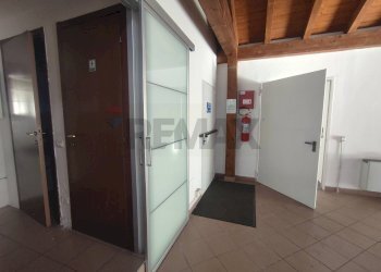 Hall / corridoio - Shop via repubblica romana, Como - photo 16