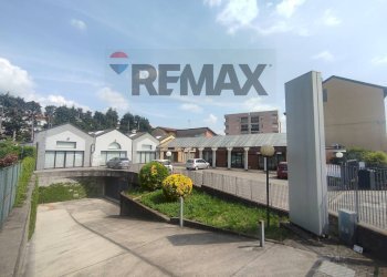 Casa all\'aperto - Shop via repubblica romana, Como - photo 3