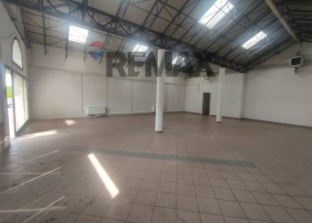 Parcheggio - Shop via repubblica romana, Como - photo 28