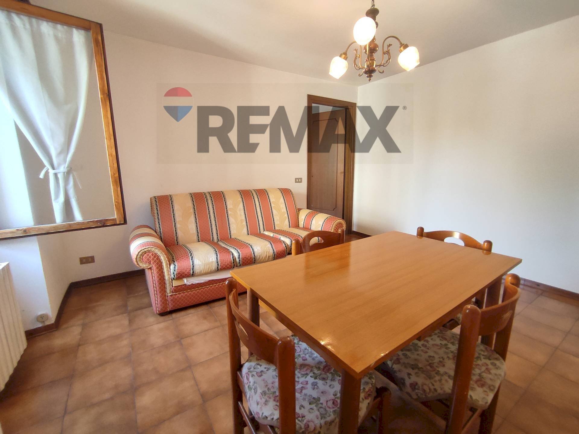 Sala da pranzo - Casa semi indipendente via garibaldi
 
19, Cadorago - foto 2