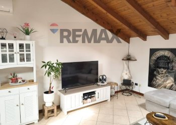 Soggiorno - Bilocale VIA CAVOUR
 
19, Castronno - foto 3