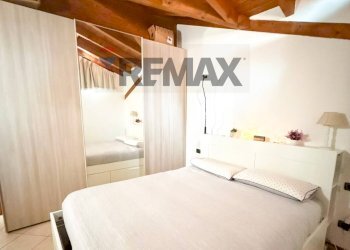 Camera / camera da letto - Bilocale VIA CAVOUR
 
19, Castronno - foto 8