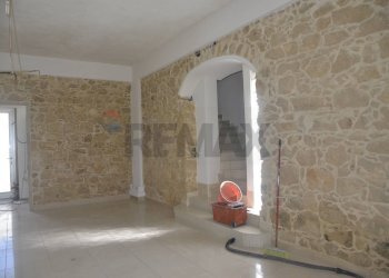 Stanza vuota - Commercial Premises Via Maciocio T-1, Vittoria - photo 15