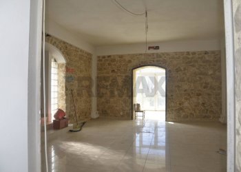 Stanza vuota - Commercial Premises Via Maciocio T-1, Vittoria - photo 16