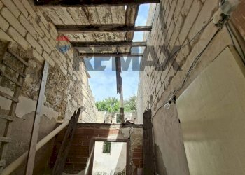 Edificio all\'aperto - Casa indipendente Via dello Zaffiro
 
sn, Ispica - foto 16