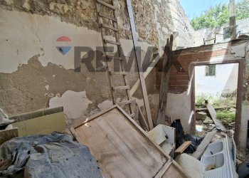 Scale - Casa indipendente Via dello Zaffiro
 
sn, Ispica - foto 17