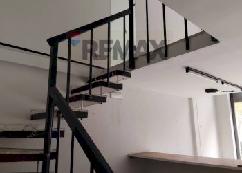 Scale - Ufficio Viale Tenente Lena
 
35, Ragusa - foto 7