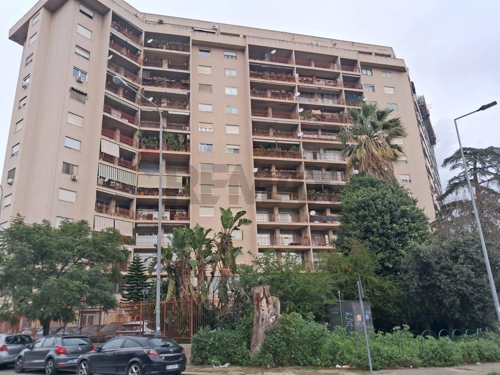 Edificio all\'aperto - Appartamento Via Evangelista Di Blasi
 
91/93, Palermo - foto 2