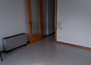 Stanza vuota - Appartamento Via Evangelista Di Blasi
 
91/93, Palermo - foto 7