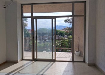 Stanza vuota - Appartamento Via Evangelista Di Blasi
 
91/93, Palermo - foto 15