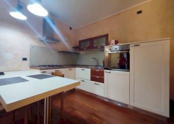 Foto 4 - Bilocale VIA SCOTTI
 
7, Viadanica - foto 4