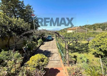 Giardino - Villa Contrada Bonagrazia
 
snc, Montelepre - foto 4