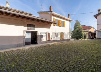 Casa all\'aperto - Casa semi indipendente Strada Comunale del Mulino
 
5, Lesignano de' Bagni - foto 5