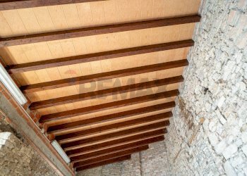 Dettagli - Casa semi indipendente Strada Comunale del Mulino
 
5, Lesignano de' Bagni - foto 16