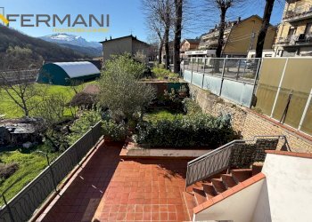 Foto 1 - Independent house Roccafluvione - photo 1