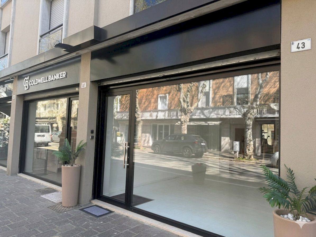 Foto 1 - Negozio Via Giacomo Matteotti
 
43/45, Cattolica - foto 1