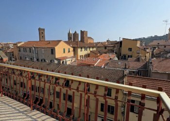 Foto 1 - Appartamento Via F. Viziano, Albenga - foto 1
