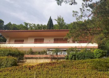 Foto 2 - Villa Frazione Dicomano Campagna
 
11, Dicomano - foto 2