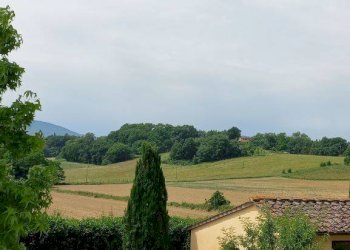 Foto 11 - Rustico frazione piazzano
 
69, Vicchio - foto 11