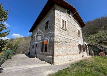 Foto 2 - Casa indipendente Acquasanta Terme - foto 2