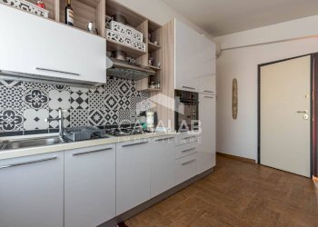 Foto 5 - Quadrilocale via Cinghiale
 
6, Carini - foto 4