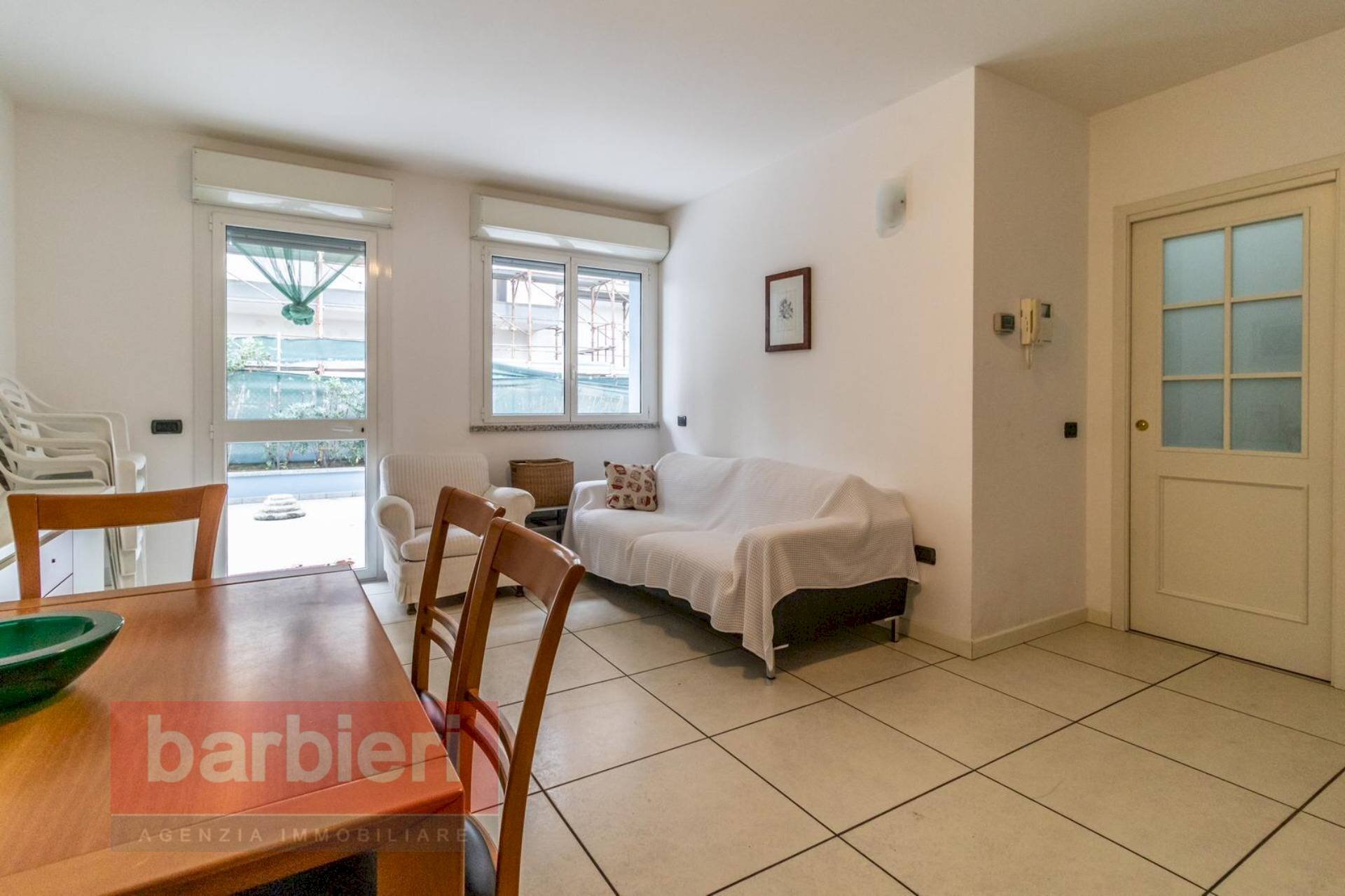 Foto 2 - Trilocale vialetto bixio
 
1, Cervia - foto 2