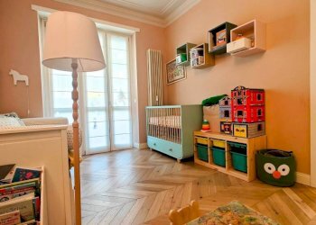 Camera da letto - Quadrilocale corso Alcide De Gasperi, 47, Torino (zona Crocetta) - foto 12