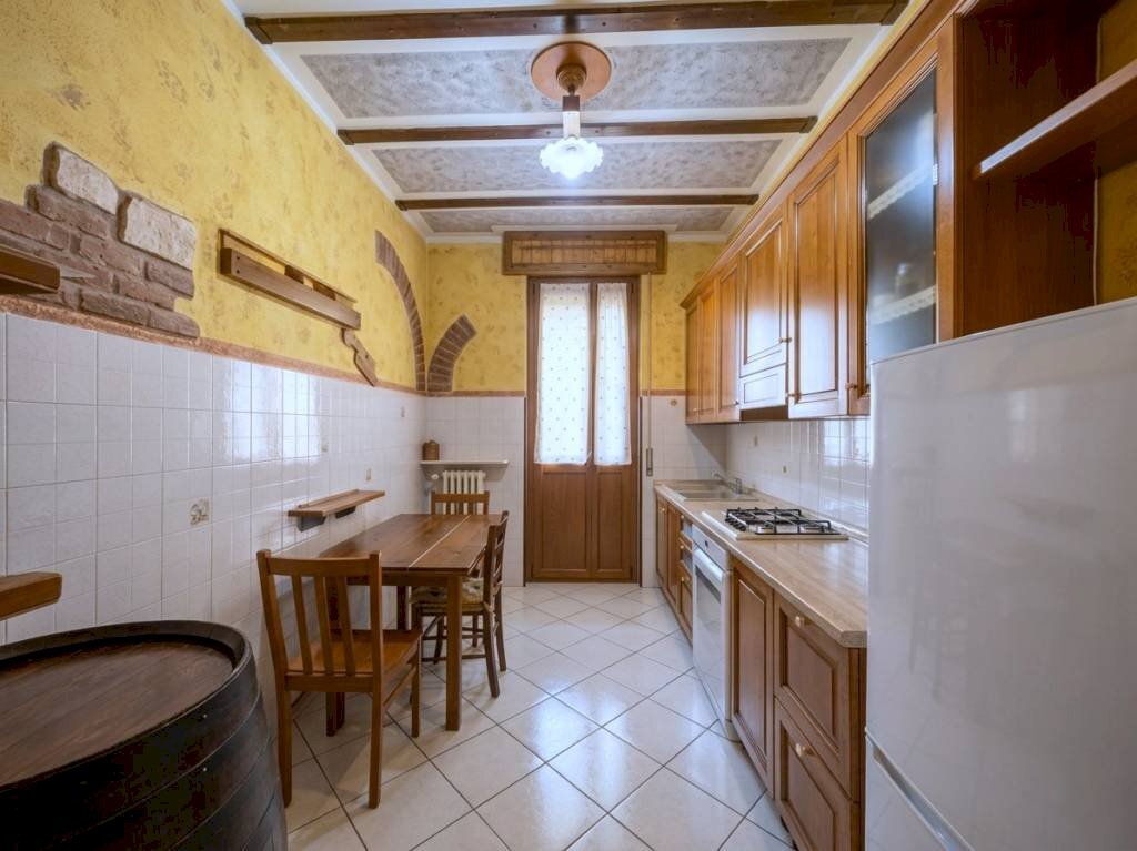 Cucina - Trilocale strada Statale per Genova, Tortona - foto 3