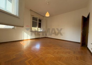 Stanza vuota - Appartamento Pisa - foto 3