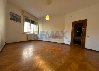 Stanza vuota - Appartamento Pisa - foto 15