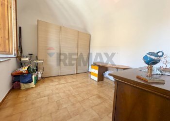 Camera / camera da letto - Quadrilocale San Giuliano Terme - foto 25