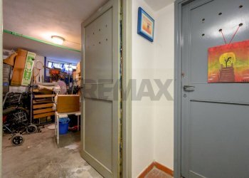 Cantina - Four-room apartment Via Campania
 
57, Livorno - photo 27